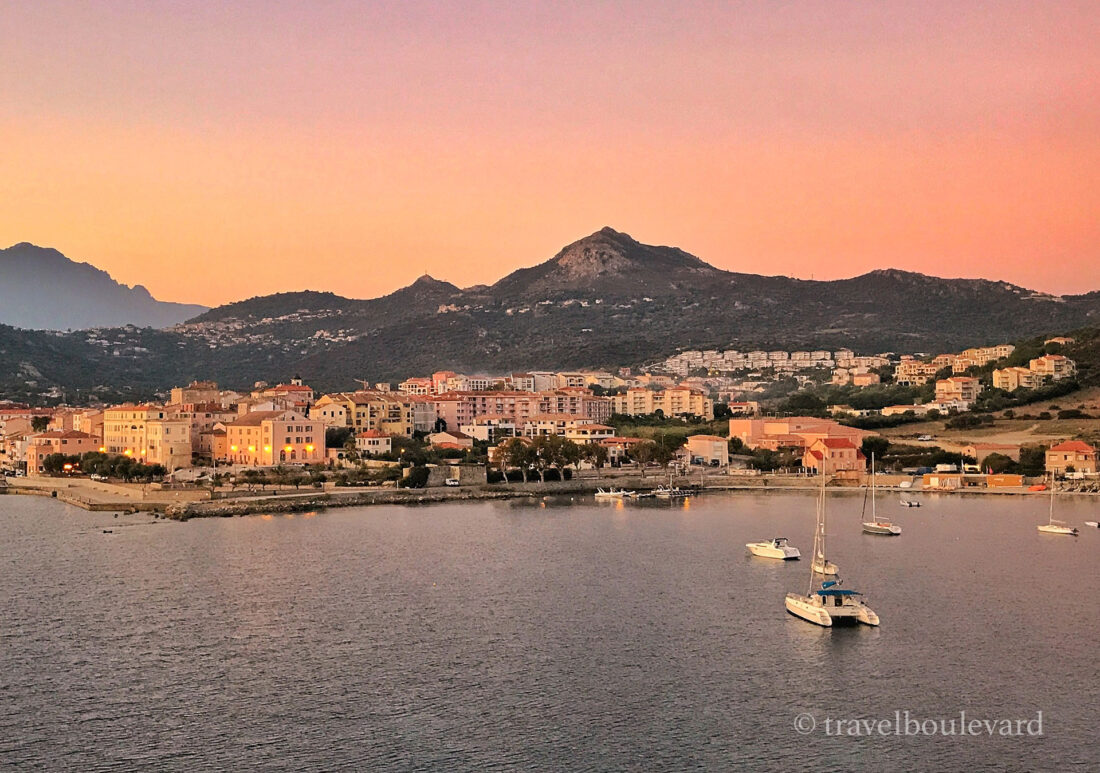 Aan het liegen Aan boord Echt niet Corsica, waar bergen en zee elkaar ontmoeten (8 tips voor een rondreis) |  travelboulevard